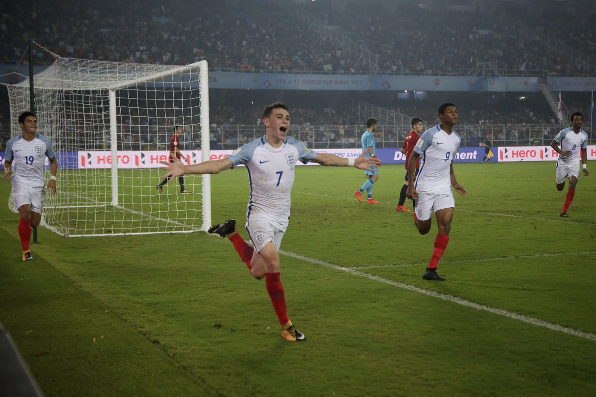 Góc tuyển trạch: Phil Foden - ngọc thô Man City chinh phục cả thế giới