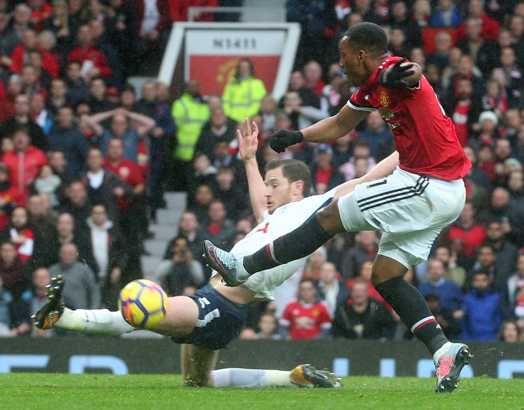 Ảnh bài viết Với Mourinho, M.U có "Fergie Time" trở lại