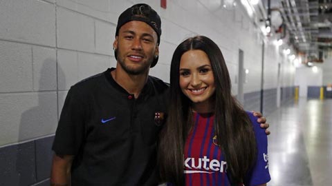 Demi Lovato: Ca sỹ khiến Neymar và Pato "tương tàn"