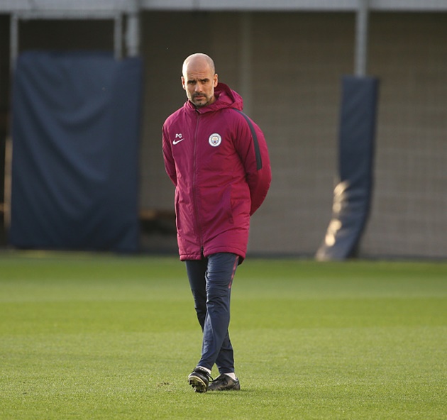 Ảnh bài viết Pep "lạnh như tiền" trước chuyến hành quân đến Napoli