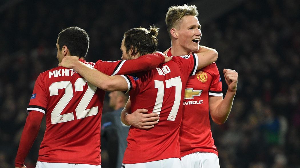 Ảnh bài viết Điểm tin tối 01/11: M.U có Carrick 2.0; Arsenal trở lại vụ Lemar