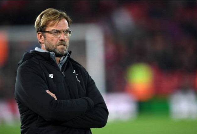 Klopp chẳng thể cười nổi khi Liverpool gặp khó trước Maribor