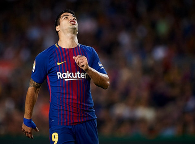 Luis Suarez: Khi 'quái vật' không còn răng nanh