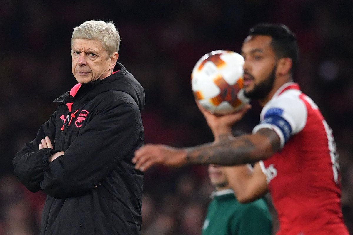 Ảnh bài viết Wenger "nản lòng" nhìn Walcott, Giroud chơi tệ ở Europa League