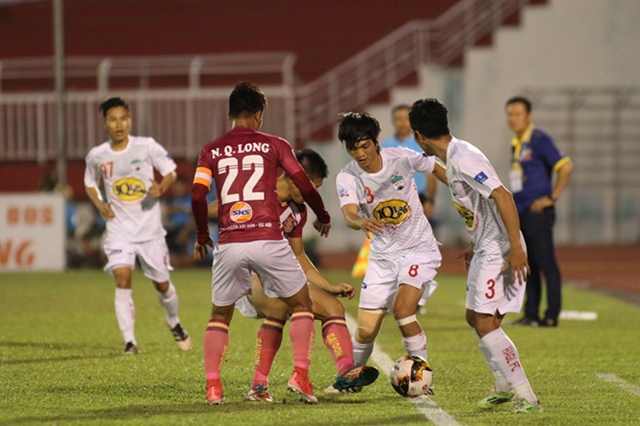 18h00 ngày 04/11, Sài Gòn FC vs HAGL: Thất bại đầu tiên cho GĐKT Chung Hae Soung?