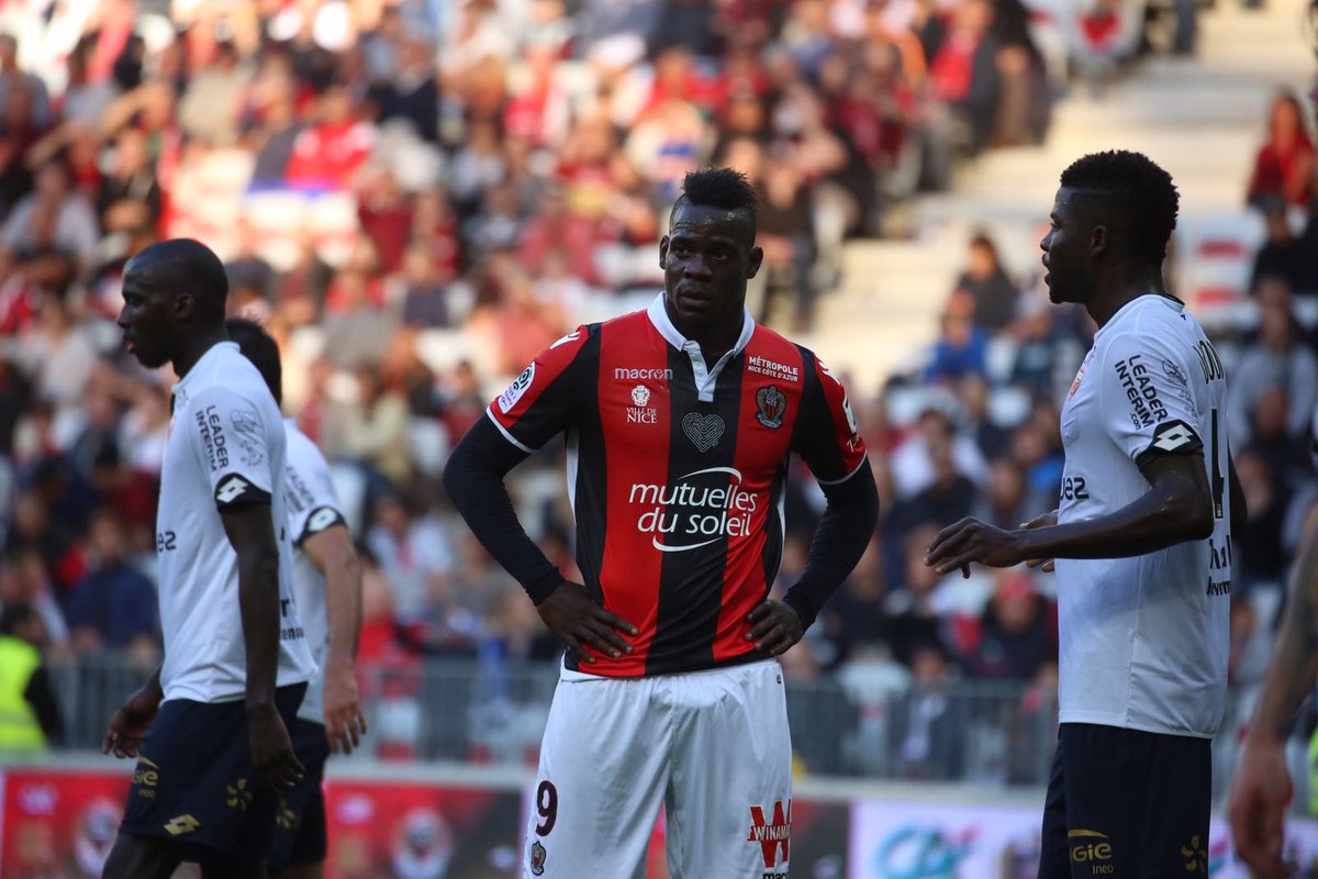 KHÓ TIN: Balotelli lại bị trọng tài đuổi oan ở Ligue 1