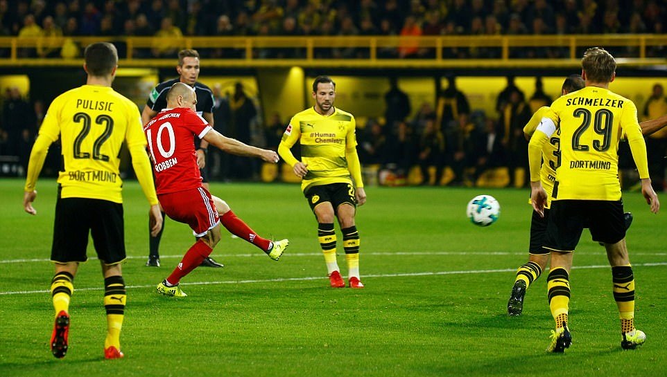 Ảnh bài viết Robben là người Hà Lan bay cao nhất Bundesliga