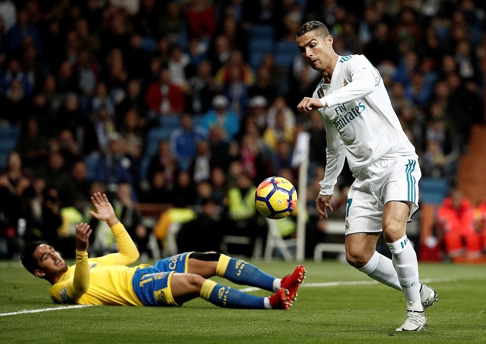 Ảnh bài viết Ronaldo tiếp tục 'tịt ngòi' trong chiến thắng 3 sao của Real