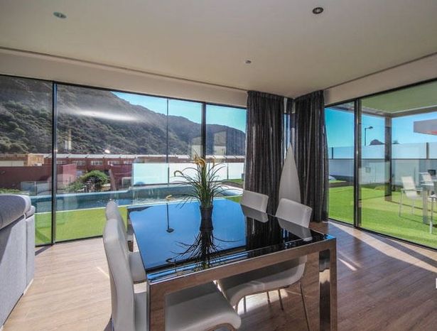 Ảnh bài viết Choáng với biệt thự xa hoa trên đảo Gran Canaria của David Silva