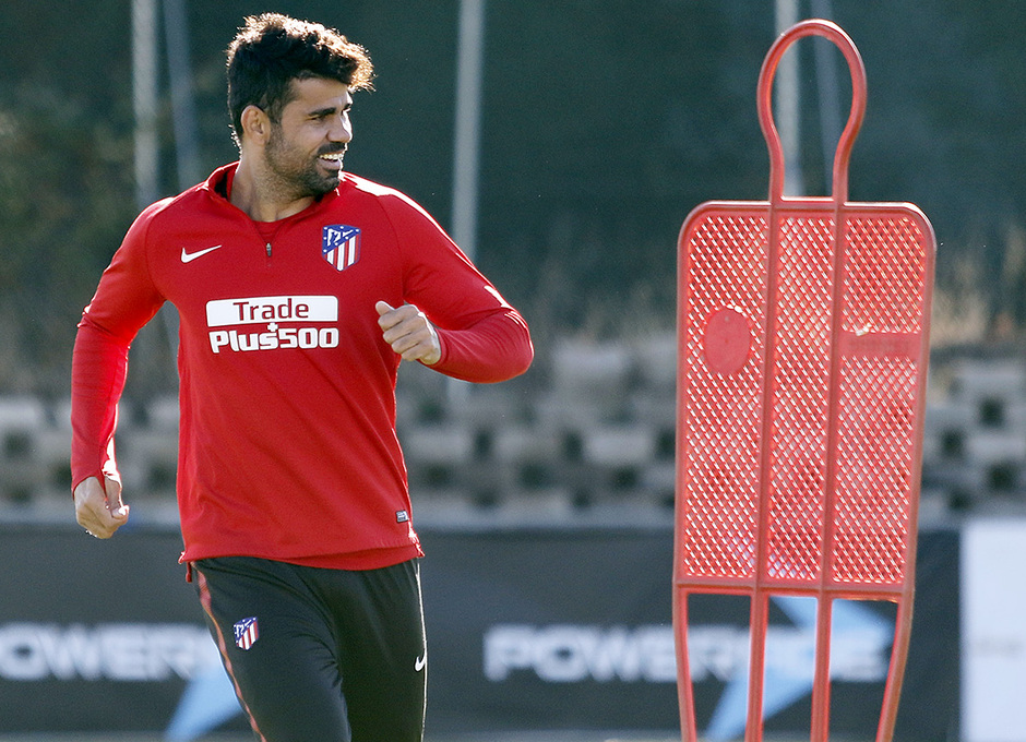 Ảnh bài viết Chưa được thi đấu, Diego Costa vẫn cực kỳ vui vẻ tập luyện