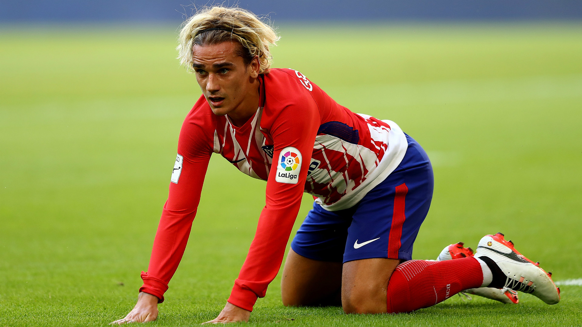 Điểm tin sáng 10/11: M.U chiêu mộ sao Benfica; Atletico sẵn sàng bán Griezmann