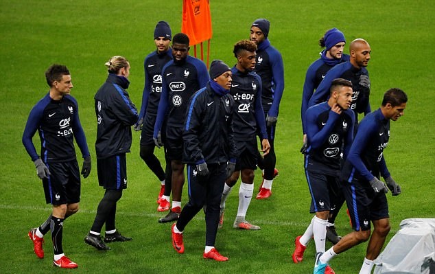 Ảnh bài viết Martial mặt lạnh tanh trước cơ hội khoác áo tuyển Pháp trở lại