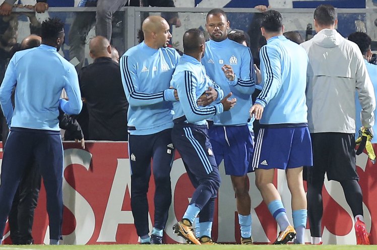 CHÍNH THỨC: Patrice Evra không còn là người của Marseille