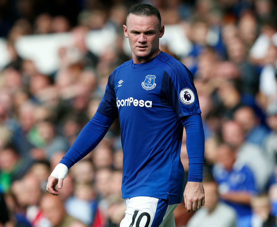 Ảnh bài viết 10 ngôi sao quay lại khoác áo đội bóng thời niên thiếu: Rooney và những ai?