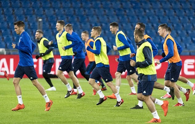 Ảnh bài viết Nguy cơ bị loại khỏi World Cup, Bắc Ireland vẫn cười tươi trên sân tập