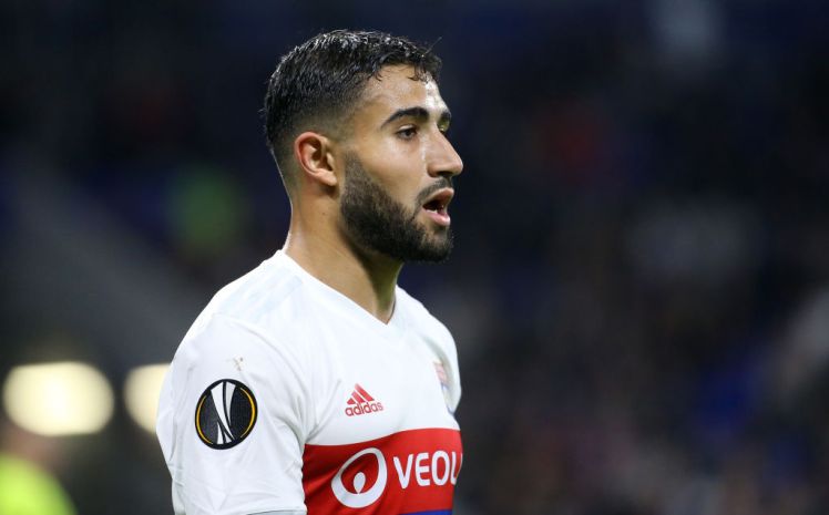 Mua sao Lyon, Arsenal duyệt chi 60 triệu bảng