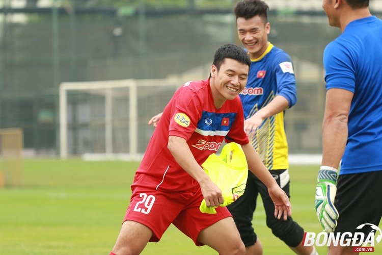 Ảnh bài viết Tuyến giữa ở ĐT Việt Nam ở trận gặp Afghanistan: Cơ hội cho Văn Thuận?