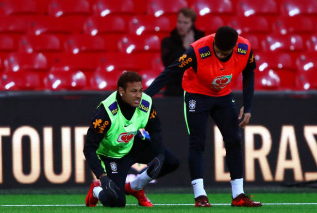 Ảnh bài viết Neymar bị 'triệt hạ', Coutinho nóng lòng chờ ngày trở lại