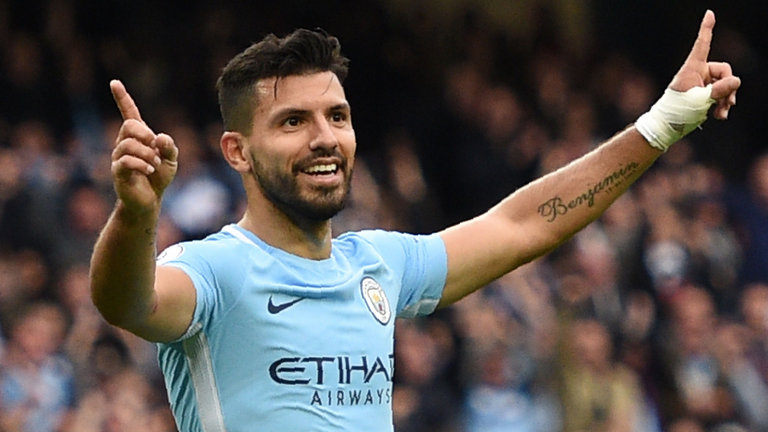 Aguero nhập viện khẩn trong trận giao hữu của Argentina