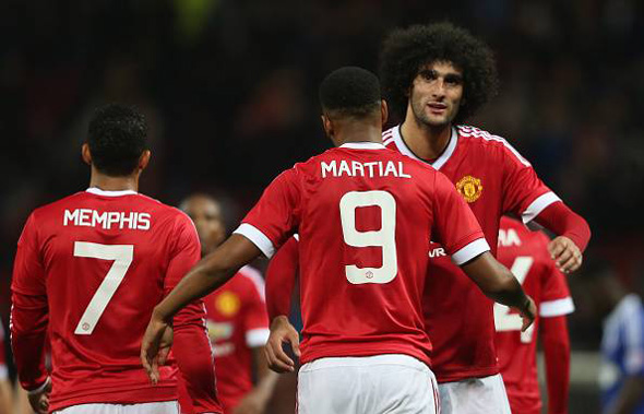 Arsenal mưu đồ đánh cắp 3 "hàng hot" MU