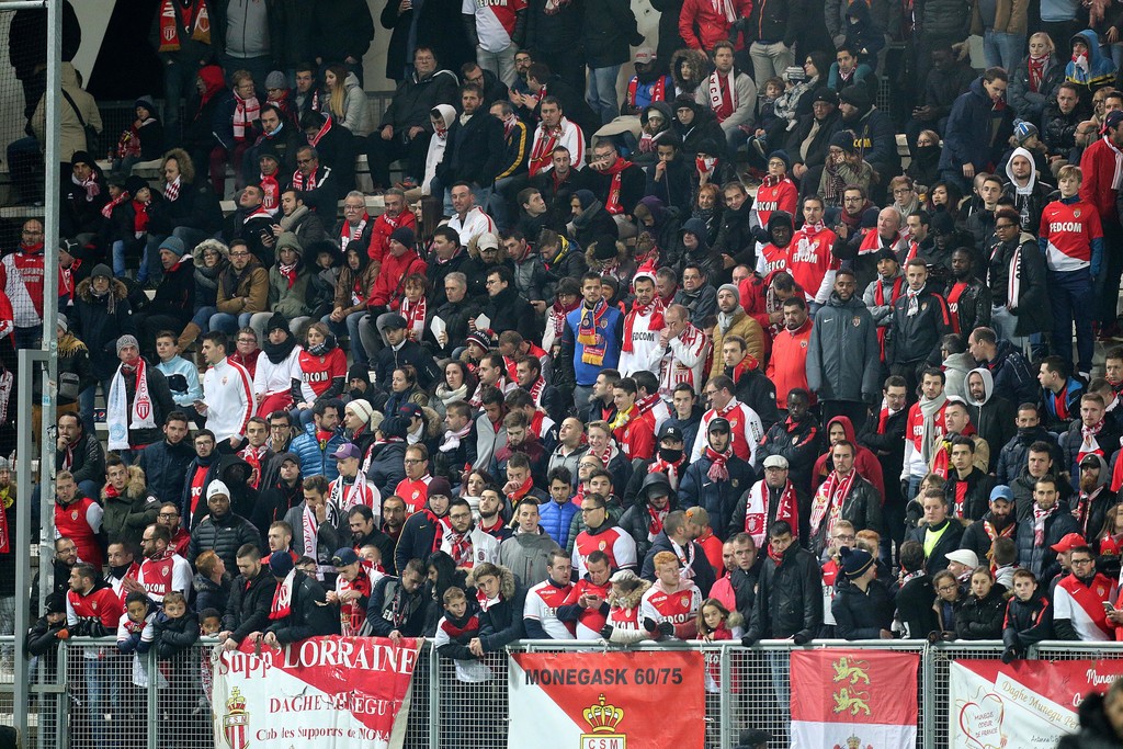 Ảnh bài viết Fan Monaco 'chết lặng' nhìn đội nhà chia điểm với Amiens