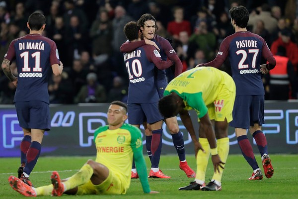 Ảnh bài viết Neymar kề vai sát cánh Cavani, PSG hủy diệt cả Ligue 1