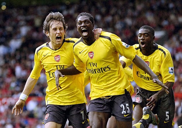 Adebayor tiết lộ những sự thật khó tin khi còn ở Arsenal