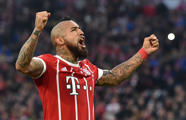 "Máu điên" của Vidal chắp cánh thành công cho Jupp Heynckes