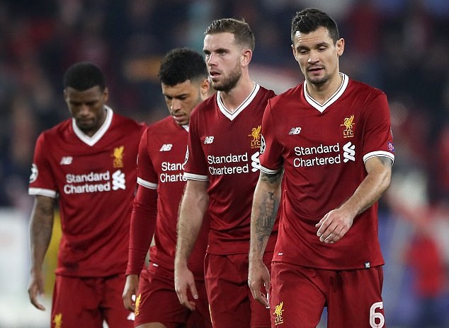 Ferdinand: "Liverpool chẳng biết phòng ngự là gì"