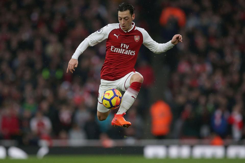Điểm tin chiều 23/11: Ozil có bến đỗ mới, sao Real gặp nguy