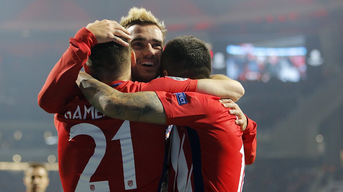 Griezmann rực sáng, Atletico Madrid đội mồ sống dậy