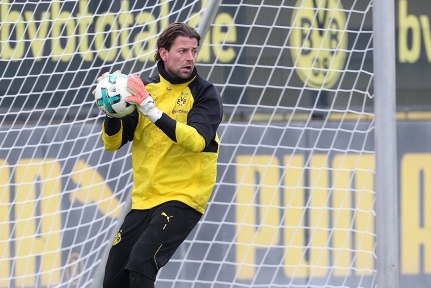 Lão tướng Dortmund sẵn sàng tái xuất Bundesliga sau hơn 10 tháng