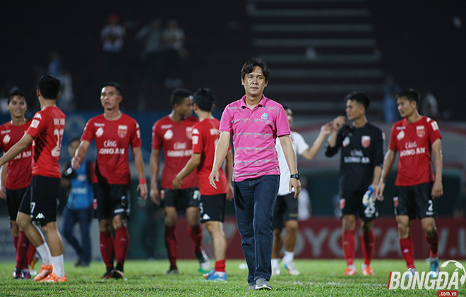 Ảnh bài viết Long An kết thúc V-League với khúc khải hoàn đượm buồn