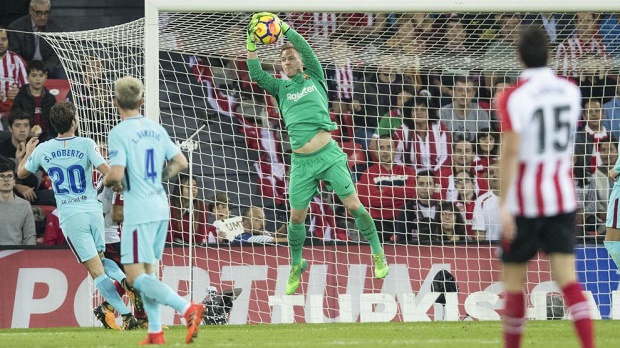 Ảnh bài viết Đối đầu Valencia, Ter Stegen cùng Barcelona hướng tới kỷ lục khủng