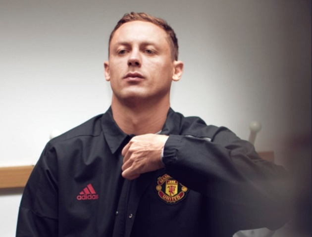 Matic cực ngầu ra mắt áo tập mới của Man United