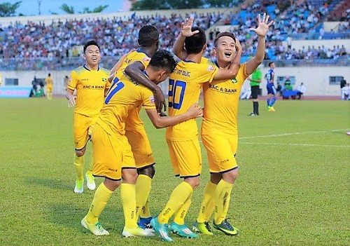 Sao trẻ rực sáng, SLNA vô địch Cúp QG 2017