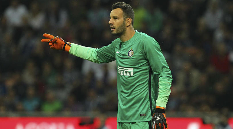 'Người bảo hộ' Handanovic CHÍNH THỨC ký hợp đồng mới với Inter