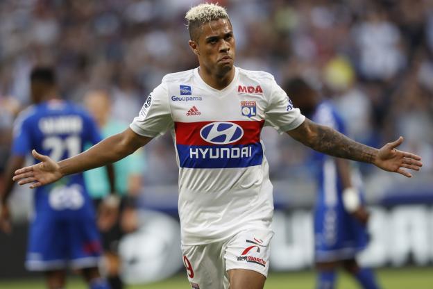 Mariano Diaz thăng hoa, Real Madrid có tiếc?