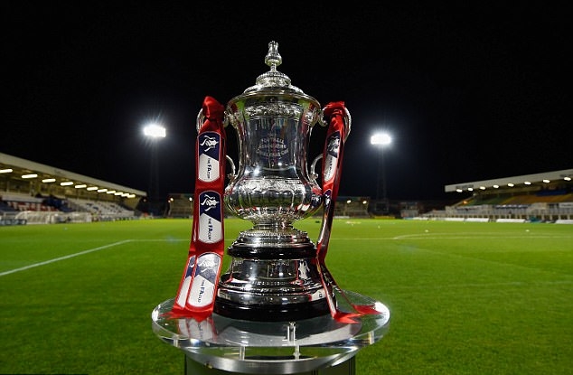 Vòng 3 Cúp FA: Derby Merseyside, Đại gia dễ thở