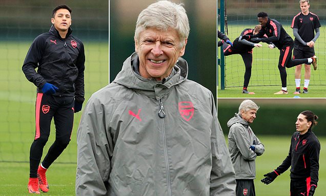 Ảnh bài viết Quên nỗi ám ảnh M.U, HLV Wenger cười tươi trên sân tập Arsenal