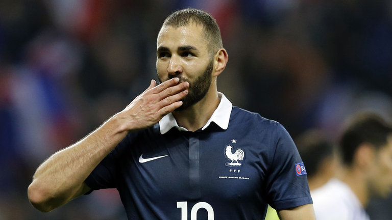 Benzema chẳng còn cơ hội trở lại tuyển Pháp