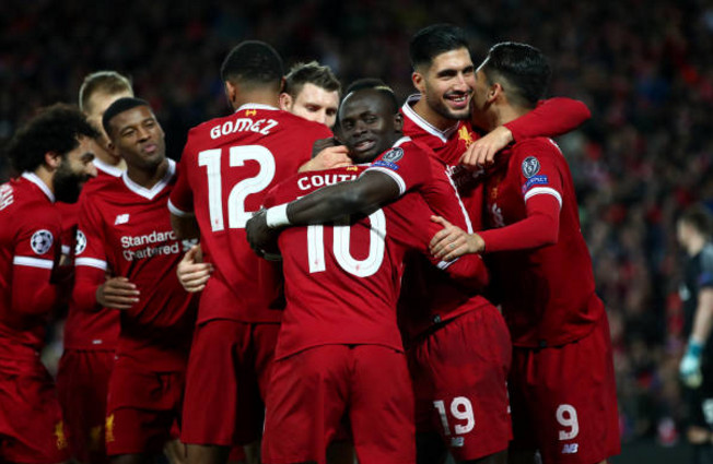 Coutinho lập hat-trick, Mane ghi siêu phẩm, Liverpool mở tiệc tại Anfield