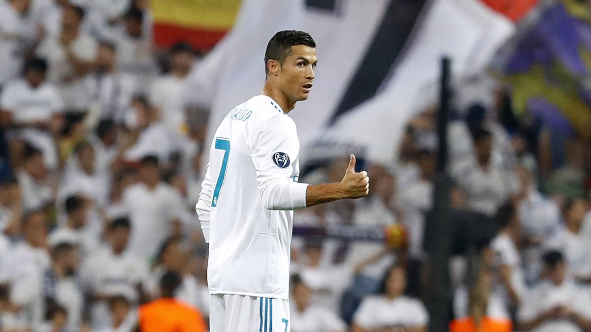 "Mưa kỷ lục" ở vòng bảng Champions League 2017/18