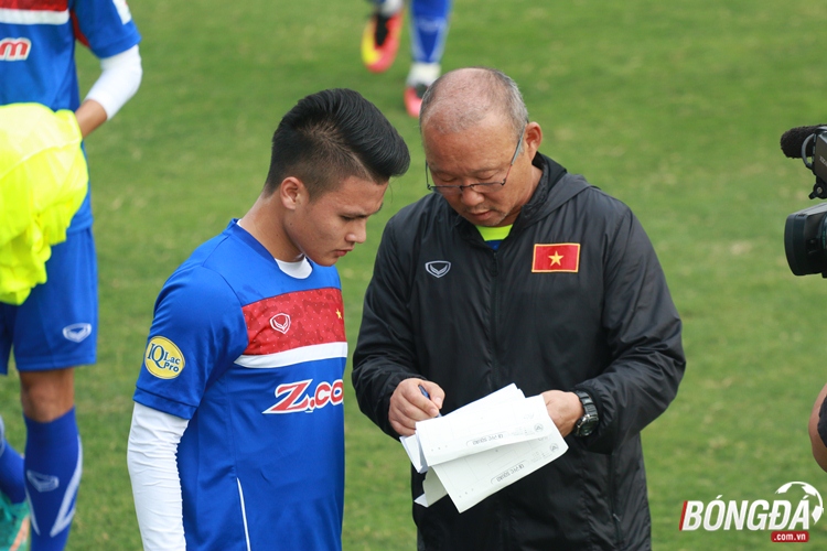 Ảnh bài viết Điểm tin bóng đá Việt Nam tối 08/12: HLV Park Hang-seo ra quyết sách lạ trước giải M150 
