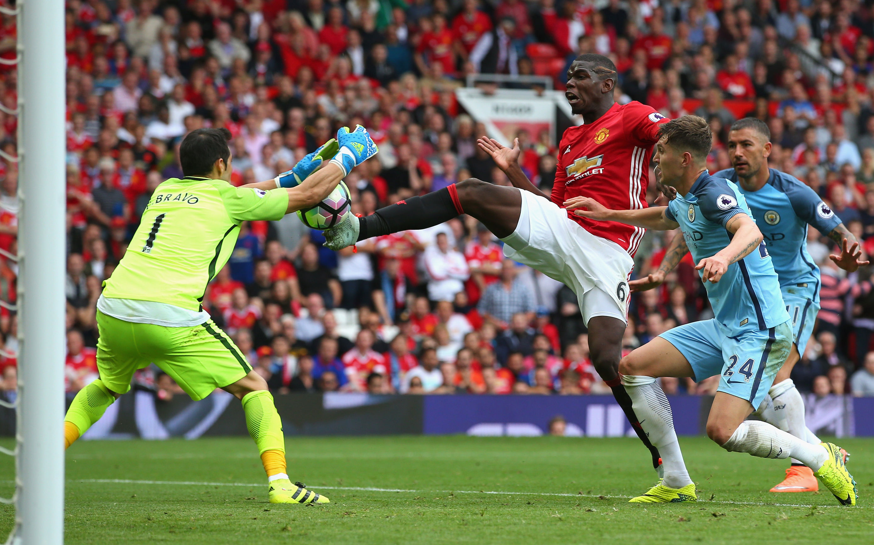 "Man United vẫn đang là số 1 ở thành Manchester"