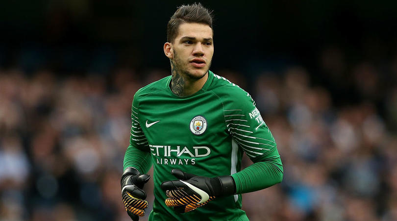 Những pha cứu thua xuất sắc của Moraes Ederson