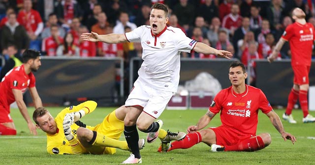 Man Utd có thể mừng khi gặp Sevilla?