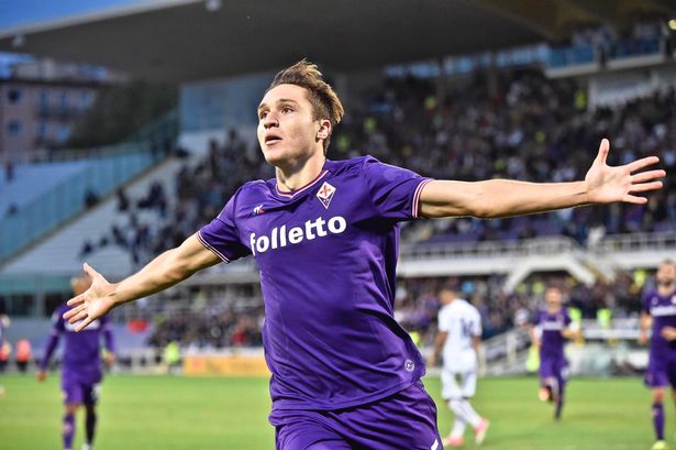 Chiêu mộ sao Serie A, đại gia Anh bị hét giá