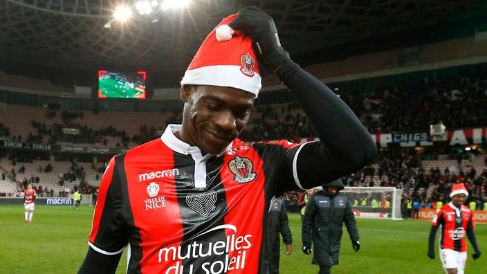 Sau vòng 18 Ligue 1: Balotelli giúp Nice bay cao, 'song sát' giúp Lyon hạ Marseille