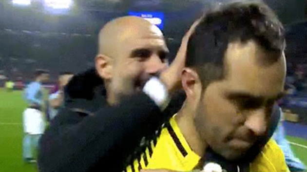 Người hùng Bravo bất mãn với Pep Guardiola?